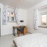 3 Bedroom Gorgeous In Lejlighed