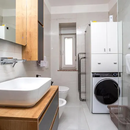 Gorgeous In With Wifi *